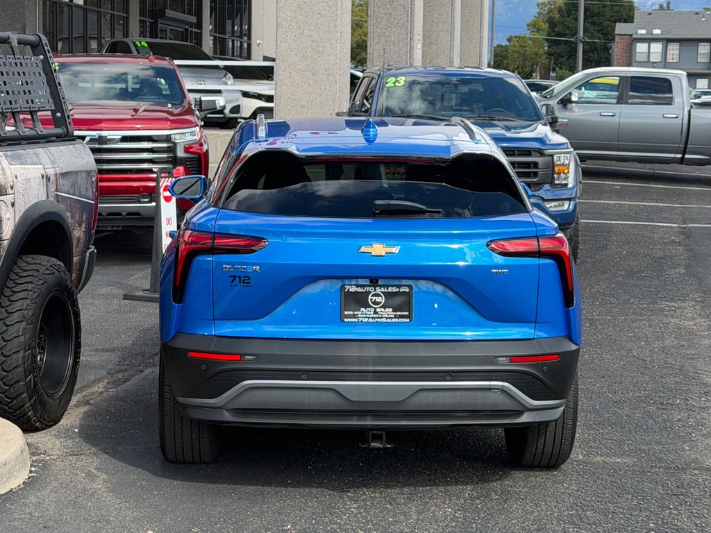 Photo 46 of this CHEVROLET BLAZER
