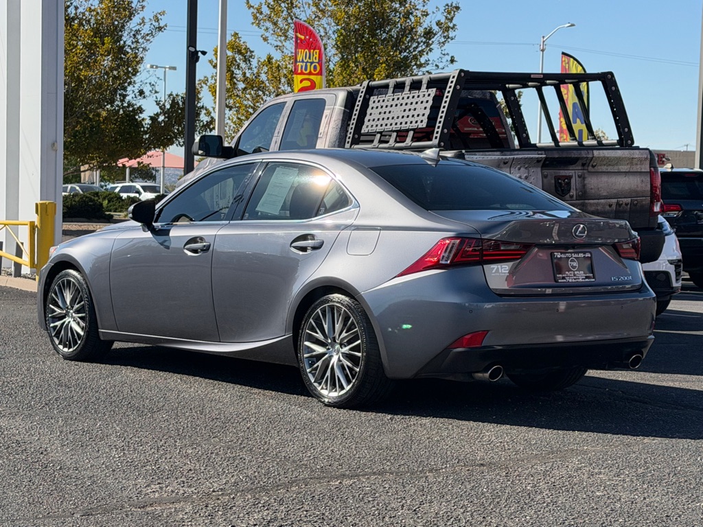 Photo 44 of this LEXUS IS