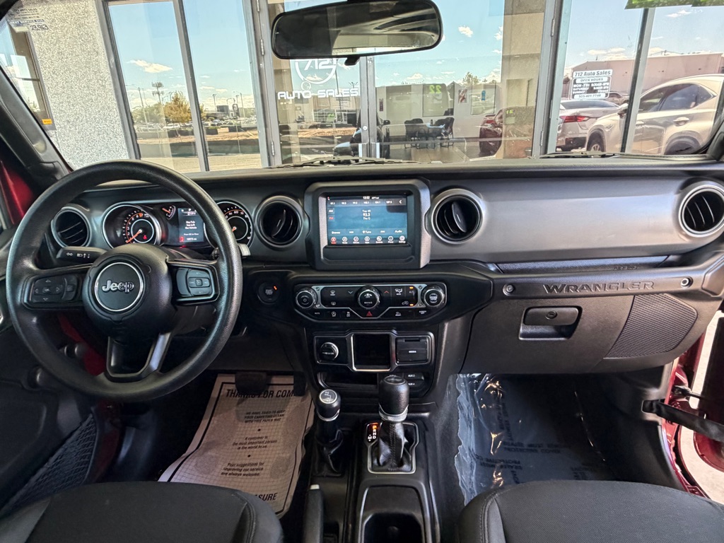 Photo 23 of this JEEP WRANGLER