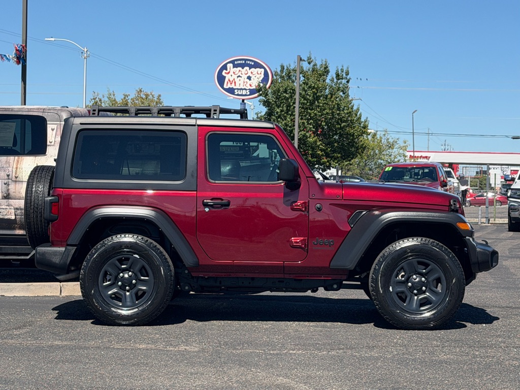 Photo 41 of this JEEP WRANGLER