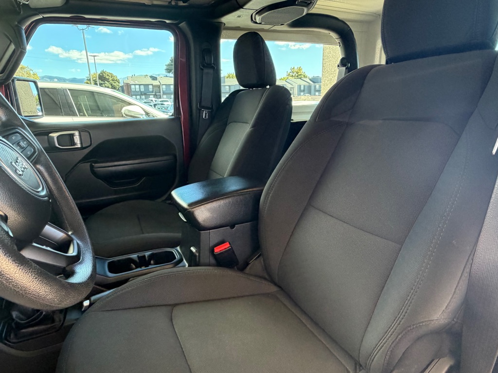 Photo 6 of this JEEP WRANGLER