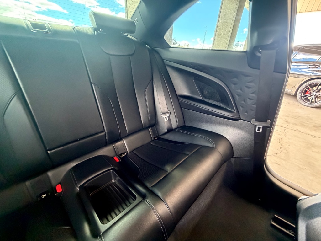 Photo 23 of this BMW 230I