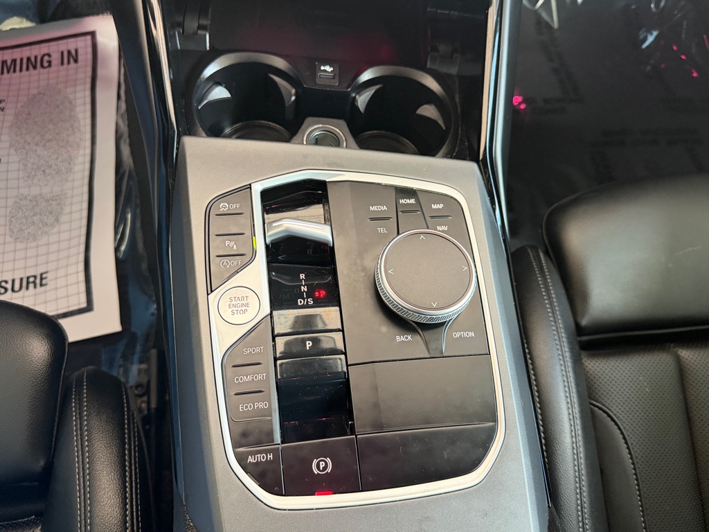 Photo 16 of this BMW 230I