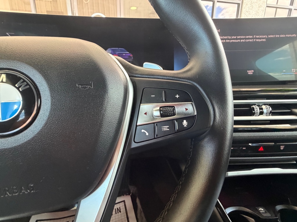 Photo 11 of this BMW 230I