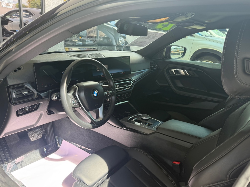 Photo 8 of this BMW 230I