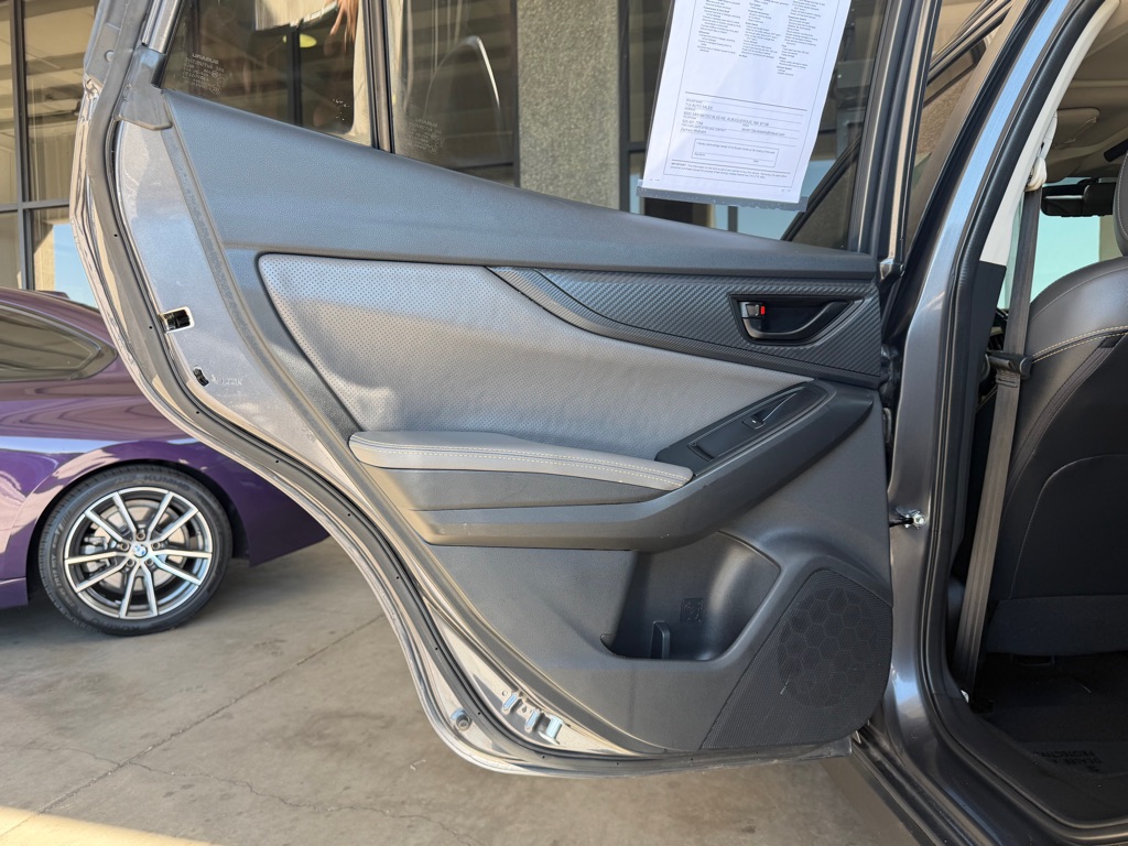 Photo 24 of this SUBARU CROSSTREK