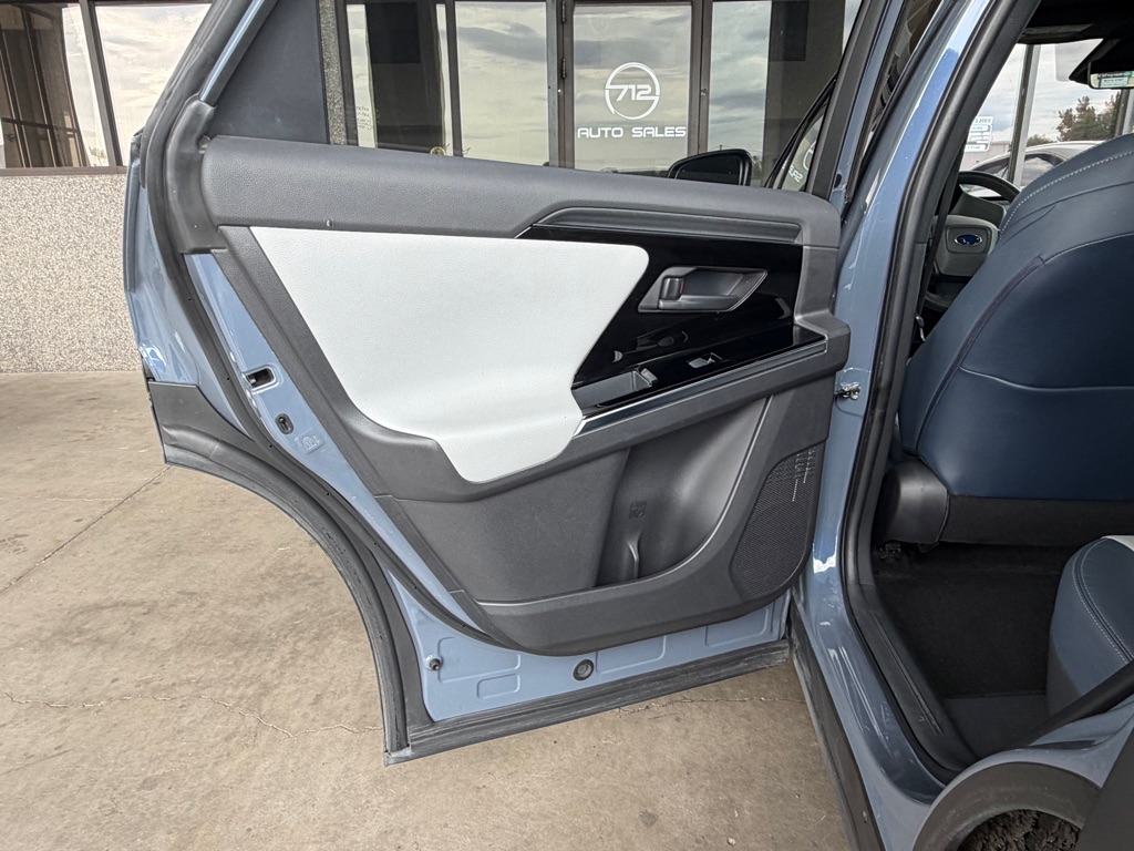 Photo 29 of this SUBARU SOLTERRA