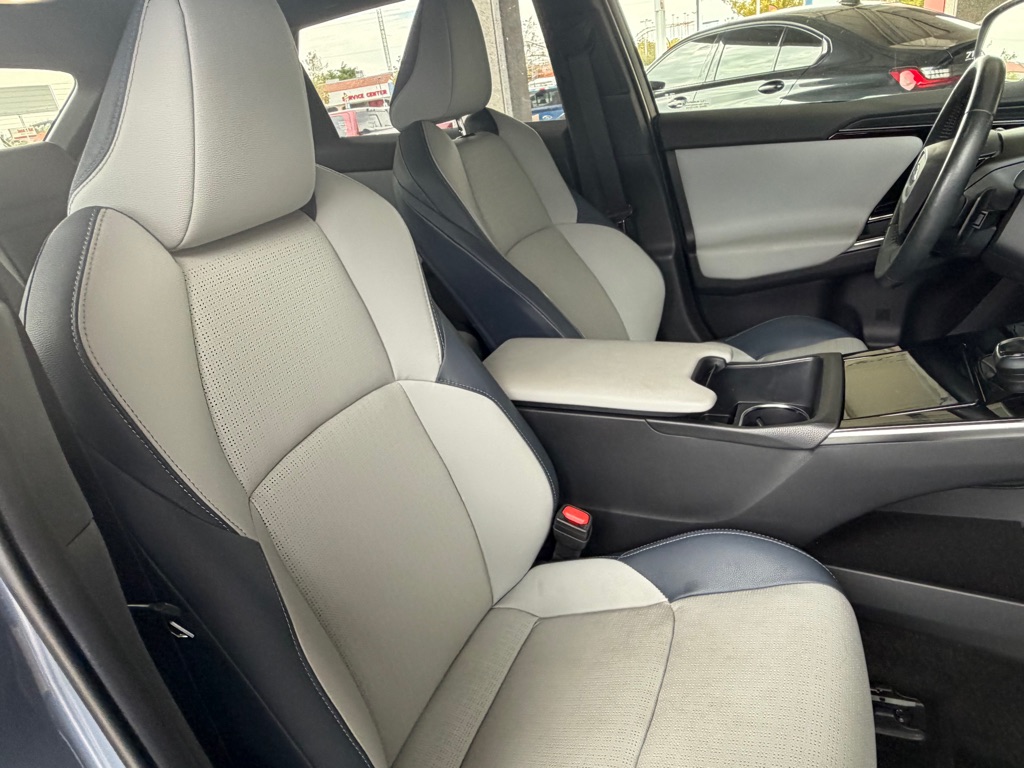 Photo 39 of this SUBARU SOLTERRA