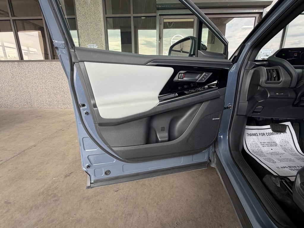Photo 22 of this SUBARU SOLTERRA