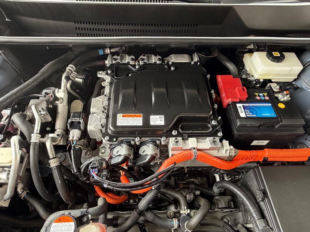 Photo 59 of this SUBARU SOLTERRA