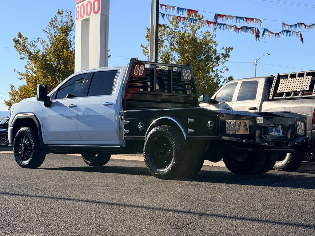 Photo 16 of this GMC SIERRA