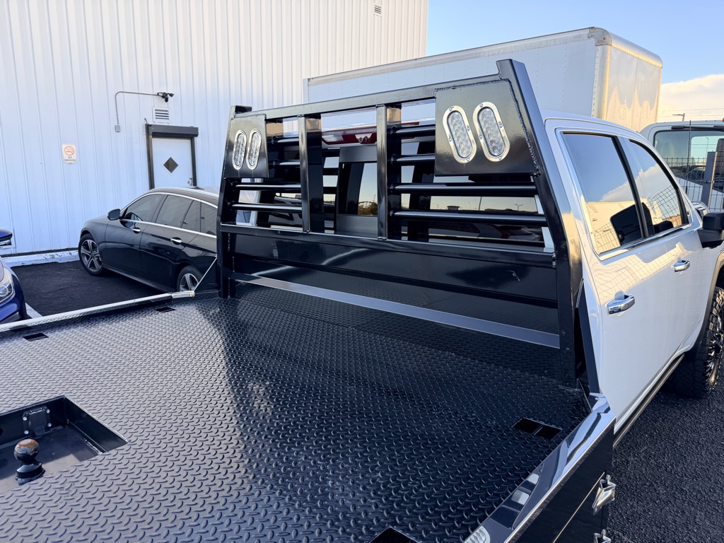 Photo 38 of this GMC SIERRA