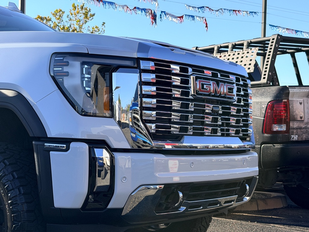 Photo 33 of this GMC SIERRA