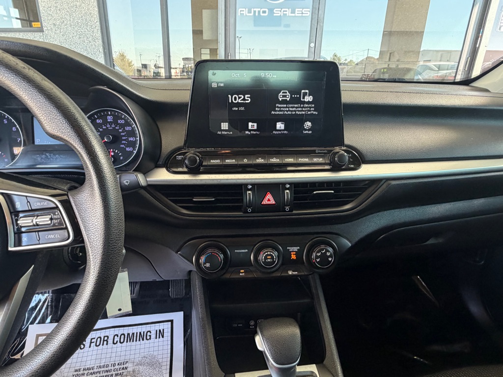 Photo 12 of this KIA FORTE