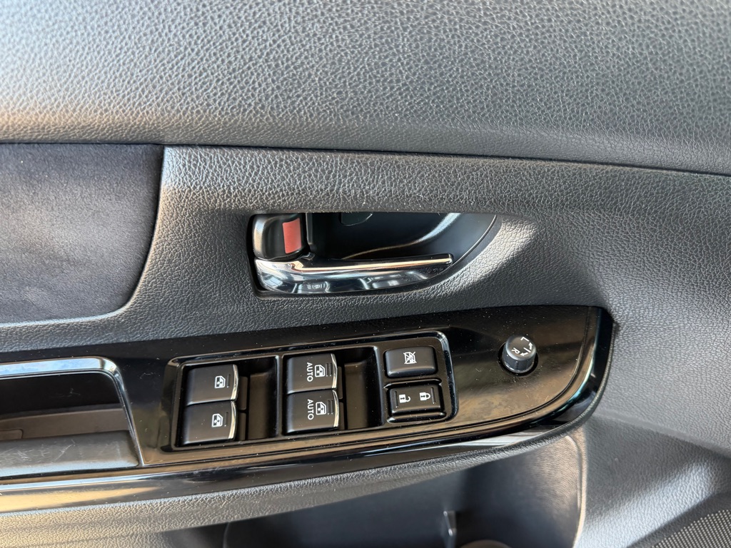 Photo 20 of this SUBARU WRX