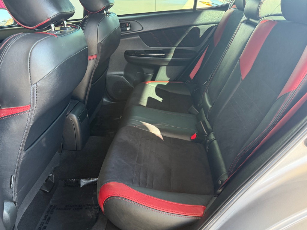 Photo 21 of this SUBARU WRX
