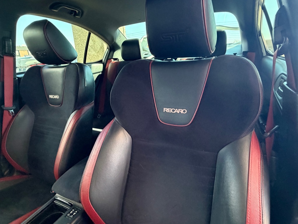 Photo 7 of this SUBARU WRX