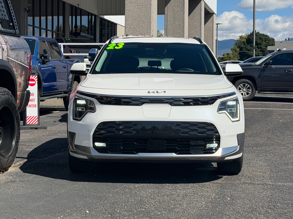 Photo 41 of this KIA NIRO