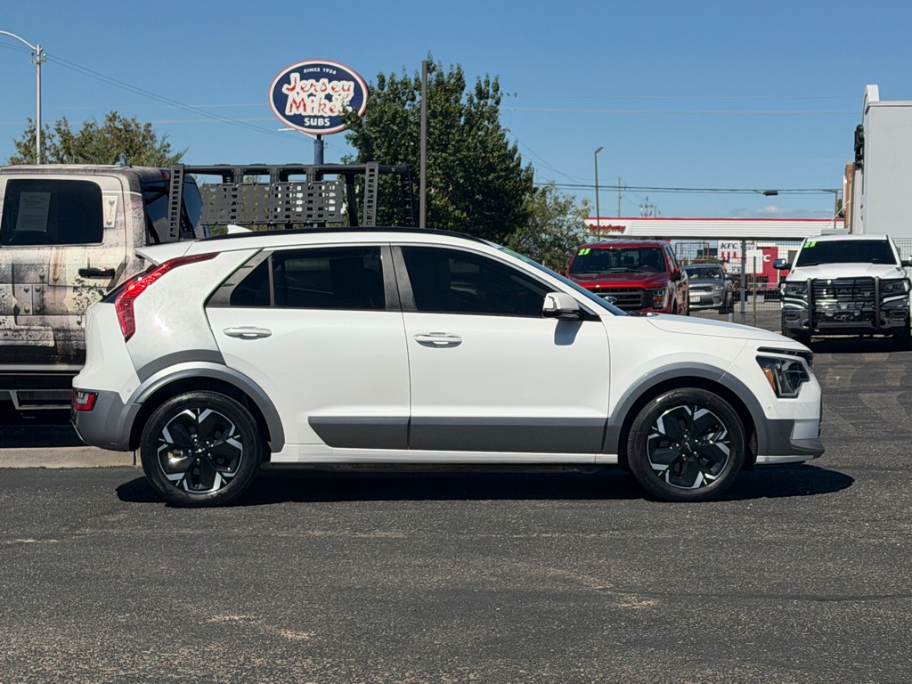 Photo 53 of this KIA NIRO