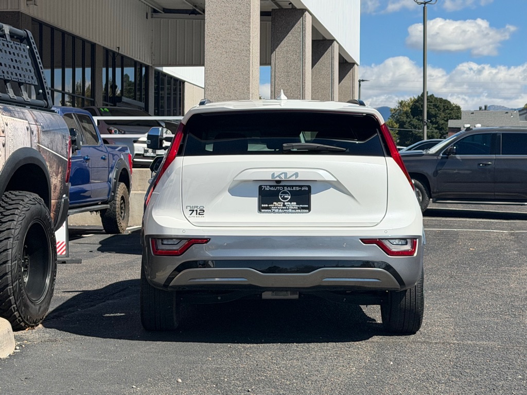 Photo 49 of this KIA NIRO