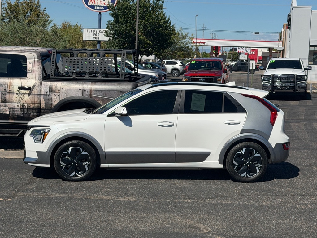 Photo 44 of this KIA NIRO