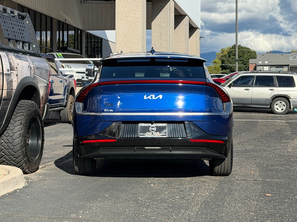 Photo 50 of this KIA EV6