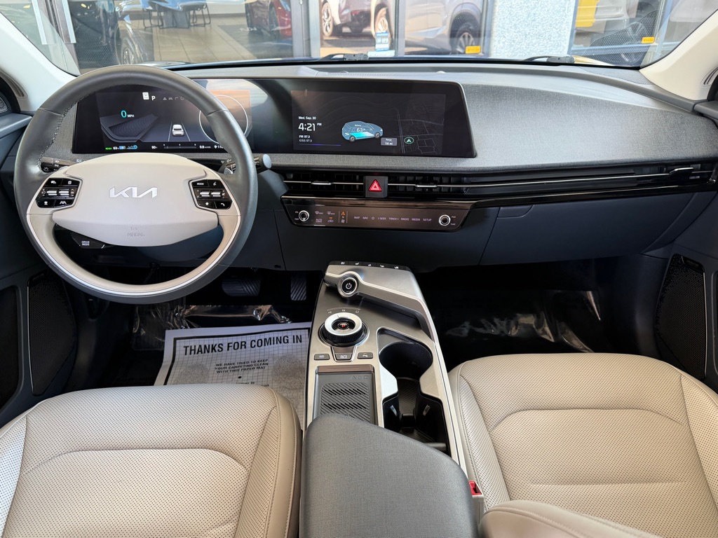 Photo 29 of this KIA EV6