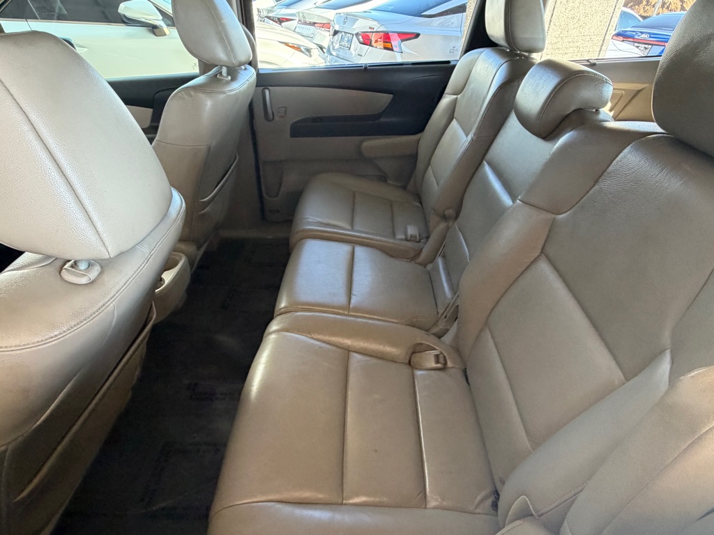 Photo 21 of this HONDA ODYSSEY