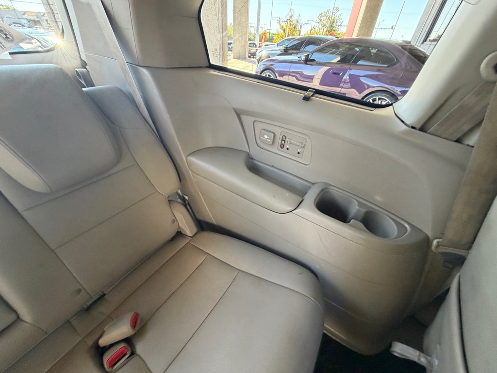 Photo 26 of this HONDA ODYSSEY