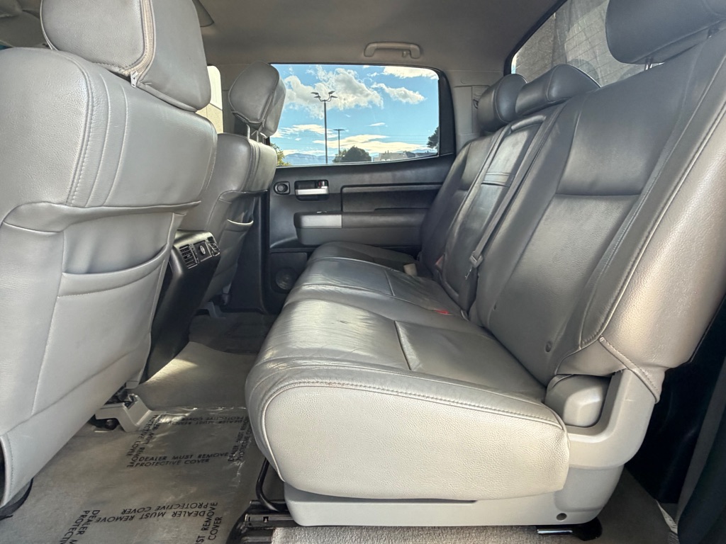 Photo 18 of this TOYOTA TUNDRA