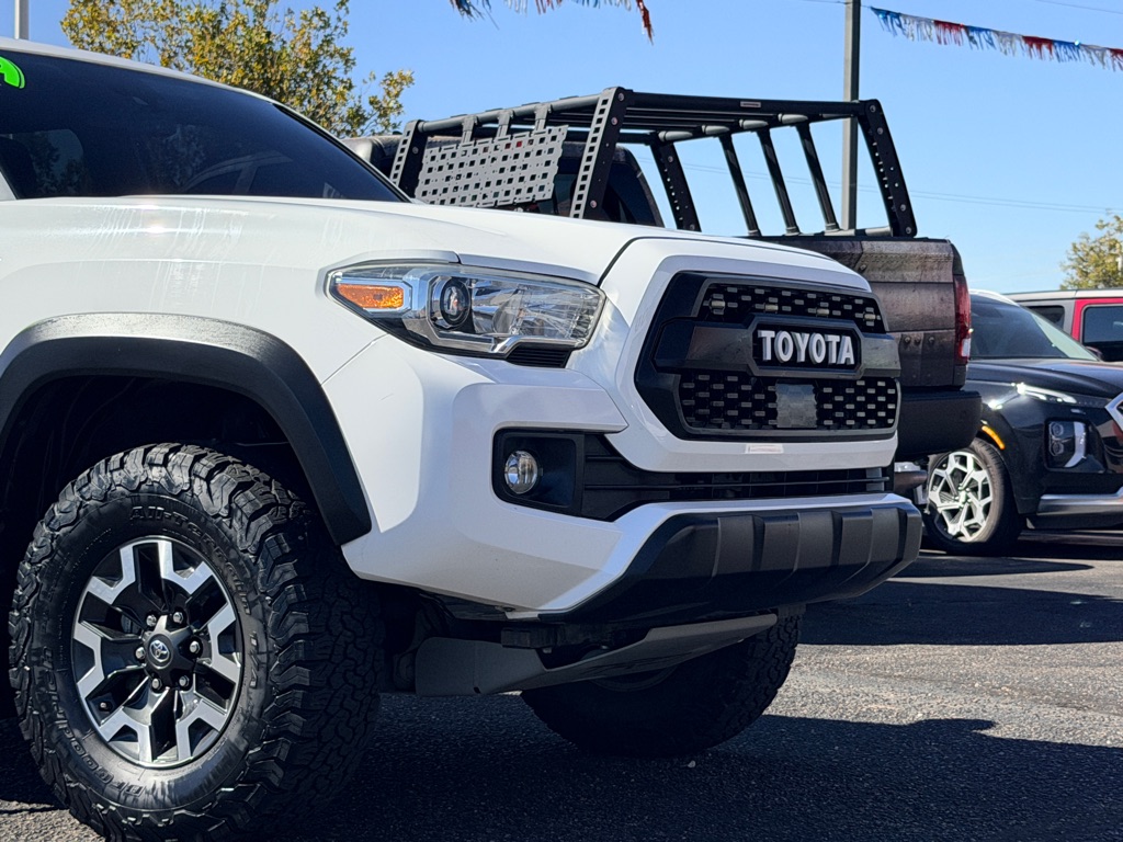Photo 42 of this TOYOTA TACOMA