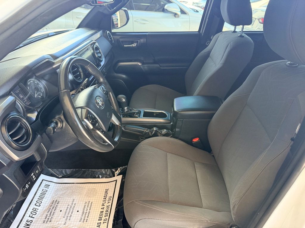 Photo 5 of this TOYOTA TACOMA