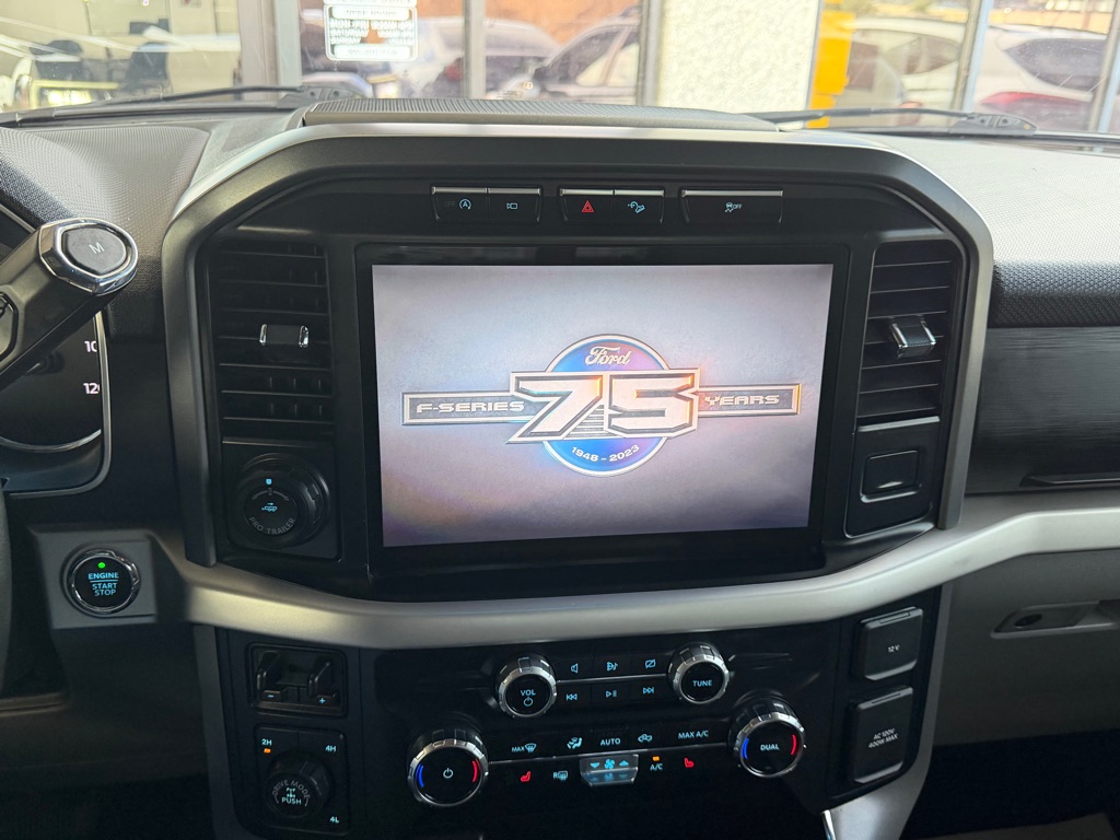Photo 12 of this FORD F150