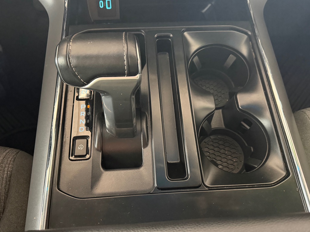 Photo 17 of this FORD F150