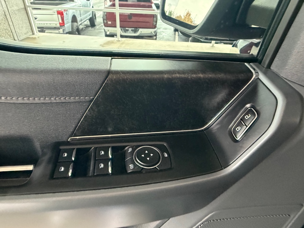 Photo 22 of this FORD F150