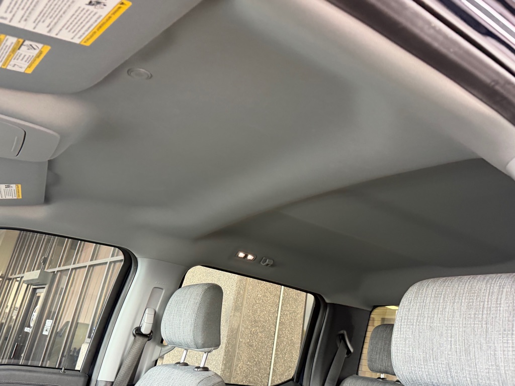 Photo 20 of this FORD F150