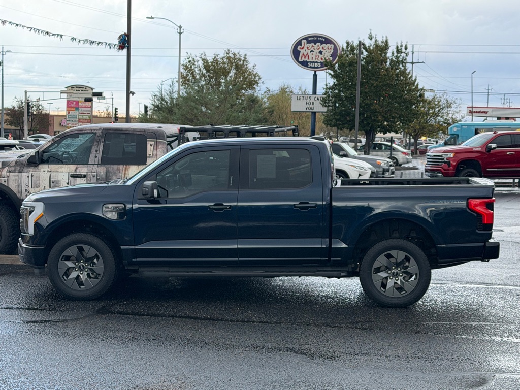Photo 2 of this FORD F150
