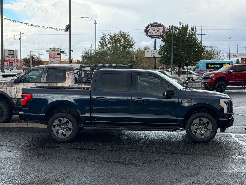 Photo 3 of this FORD F150