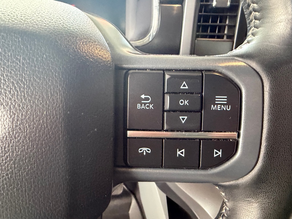 Photo 12 of this FORD F150