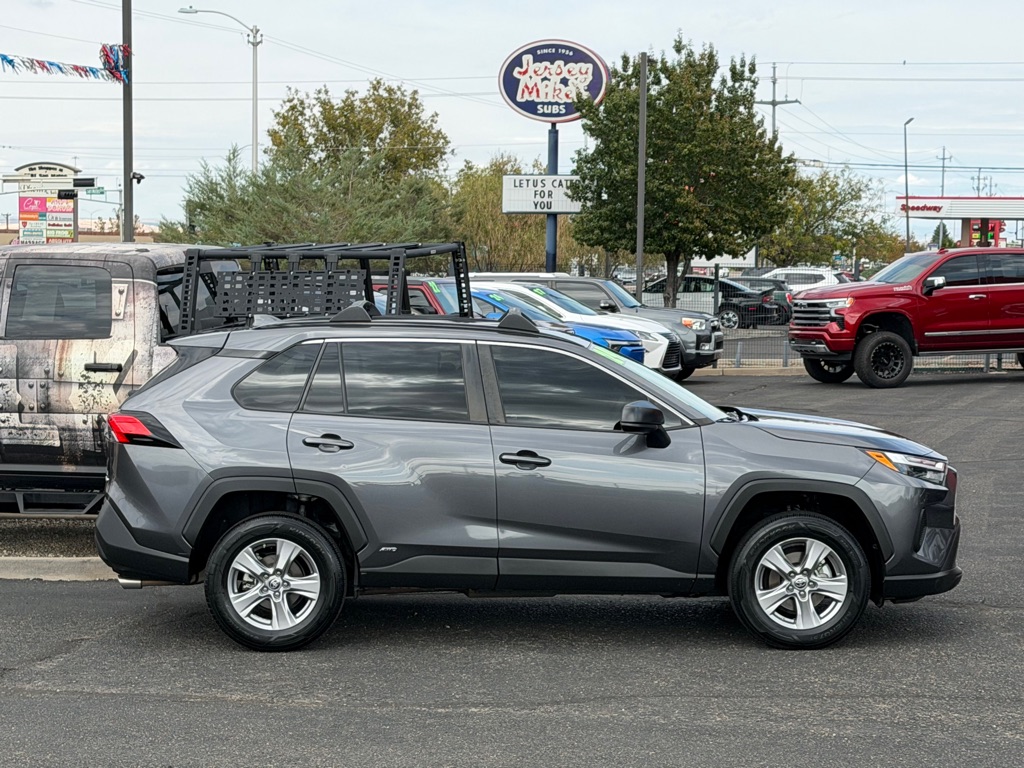 Photo 3 of this TOYOTA RAV4