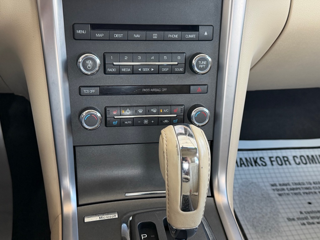 Photo 14 of this LINCOLN MKZ