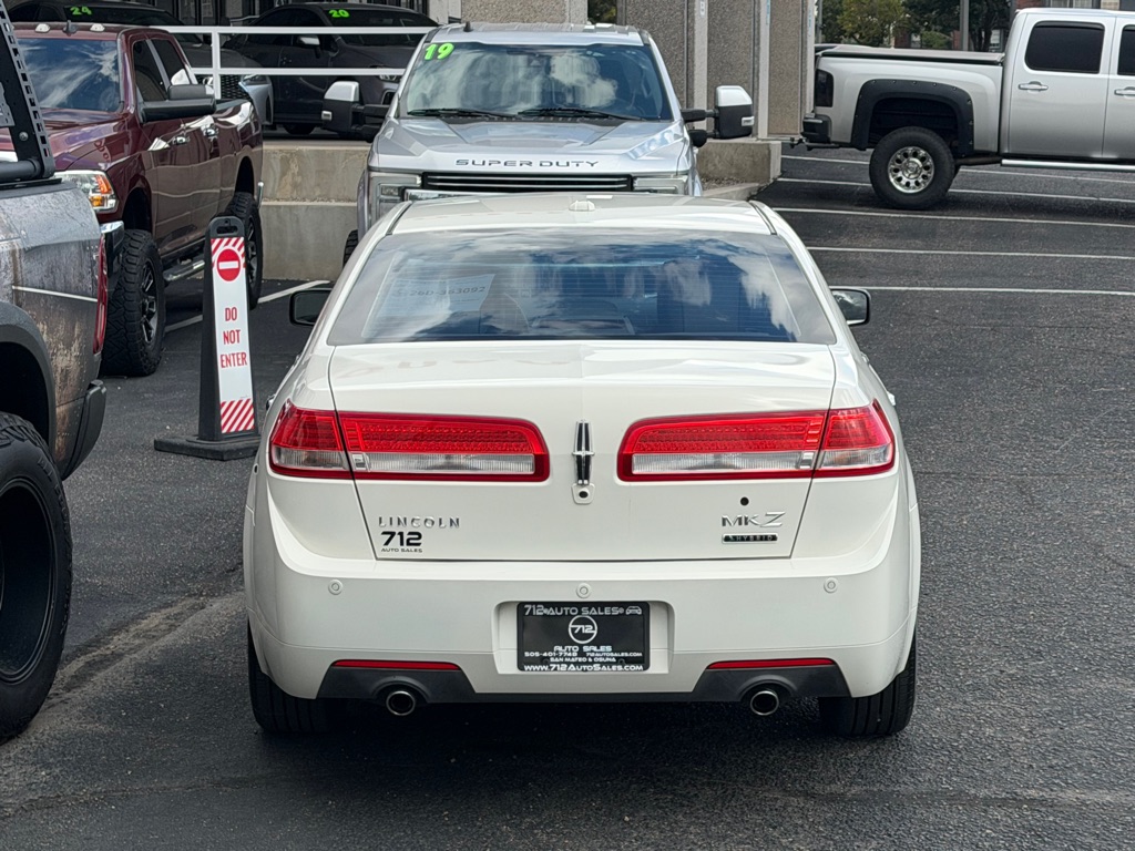 Photo 46 of this LINCOLN MKZ