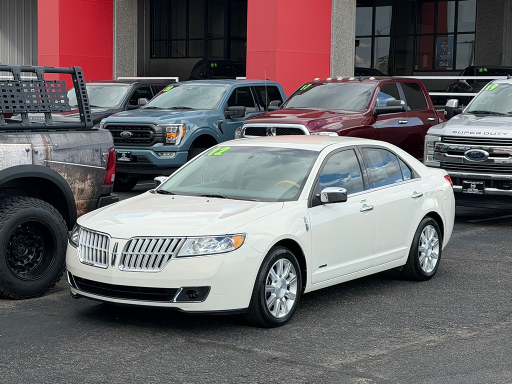 Photo 40 of this LINCOLN MKZ