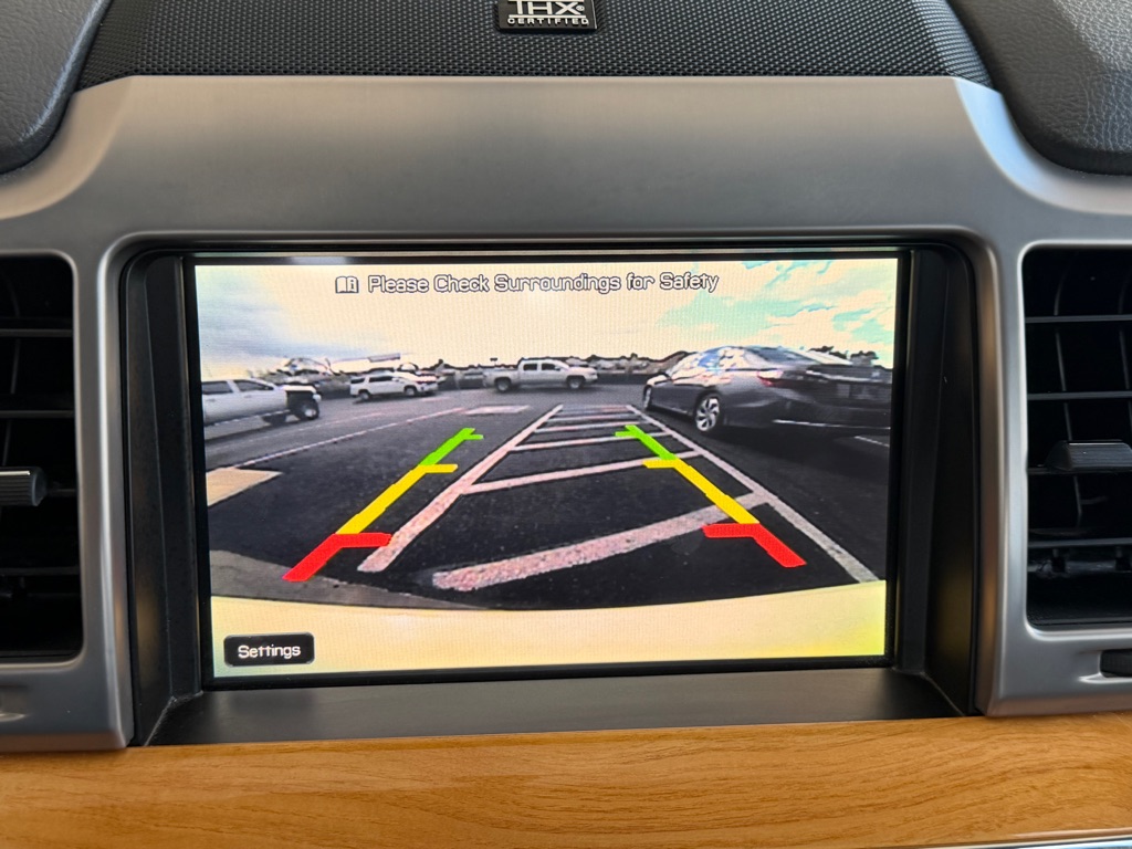 Photo 13 of this LINCOLN MKZ