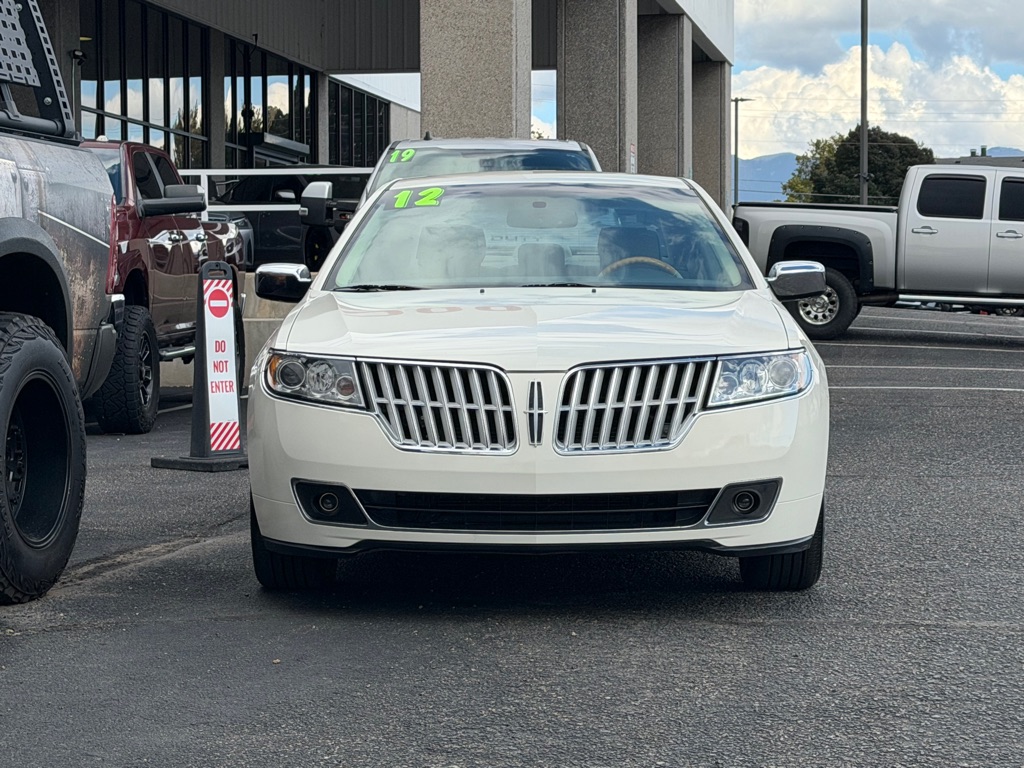 Photo 39 of this LINCOLN MKZ