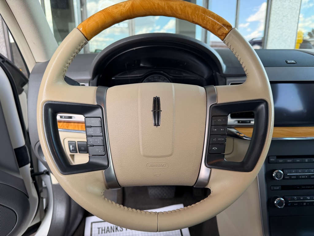Photo 8 of this LINCOLN MKZ