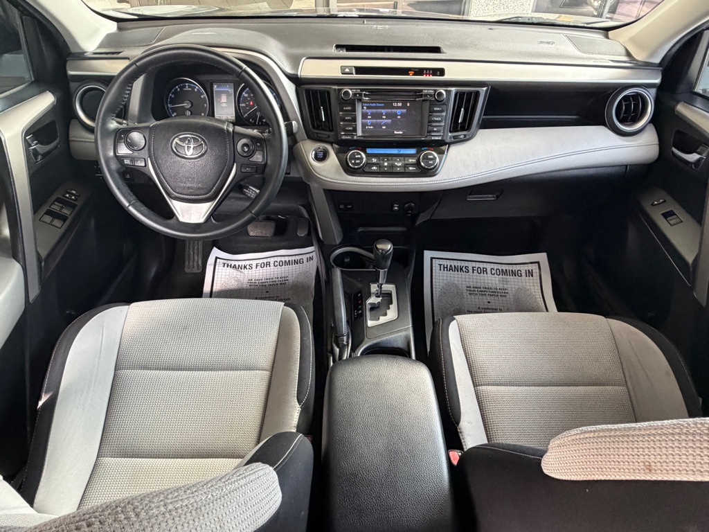 Photo 24 of this TOYOTA RAV4
