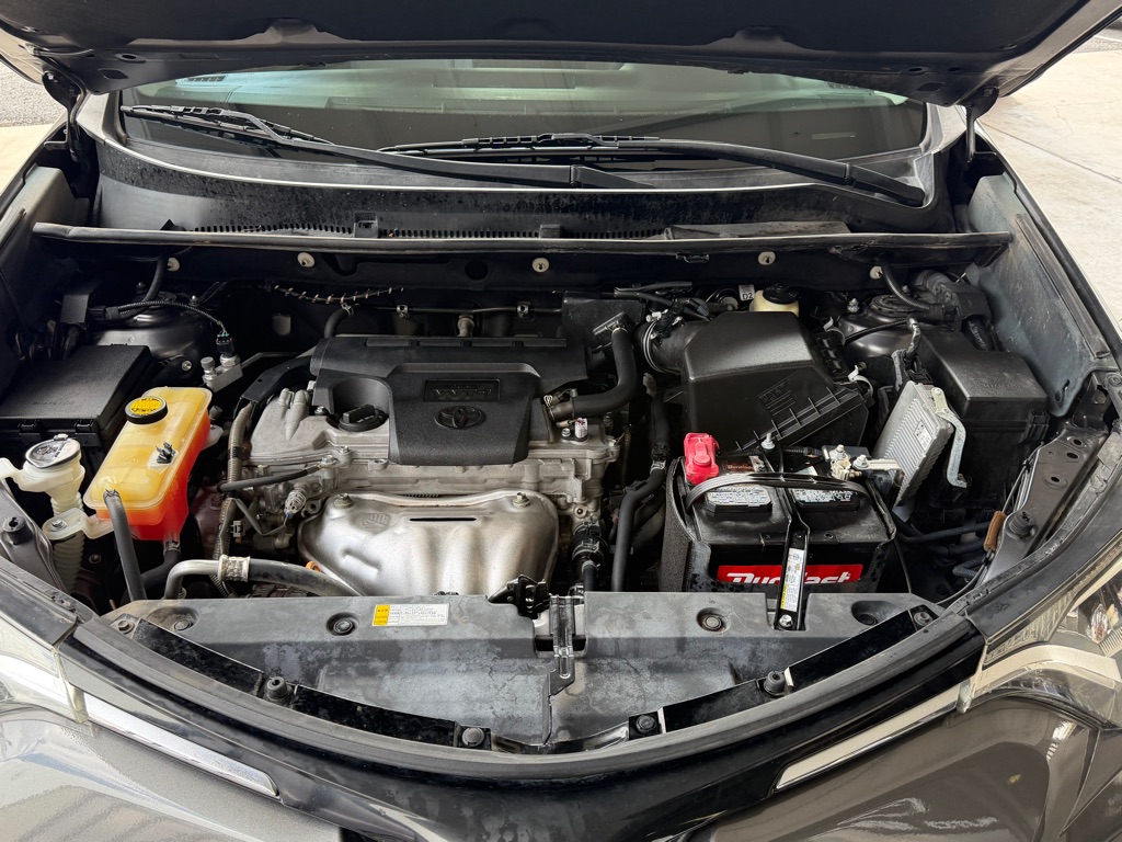 Photo 54 of this TOYOTA RAV4
