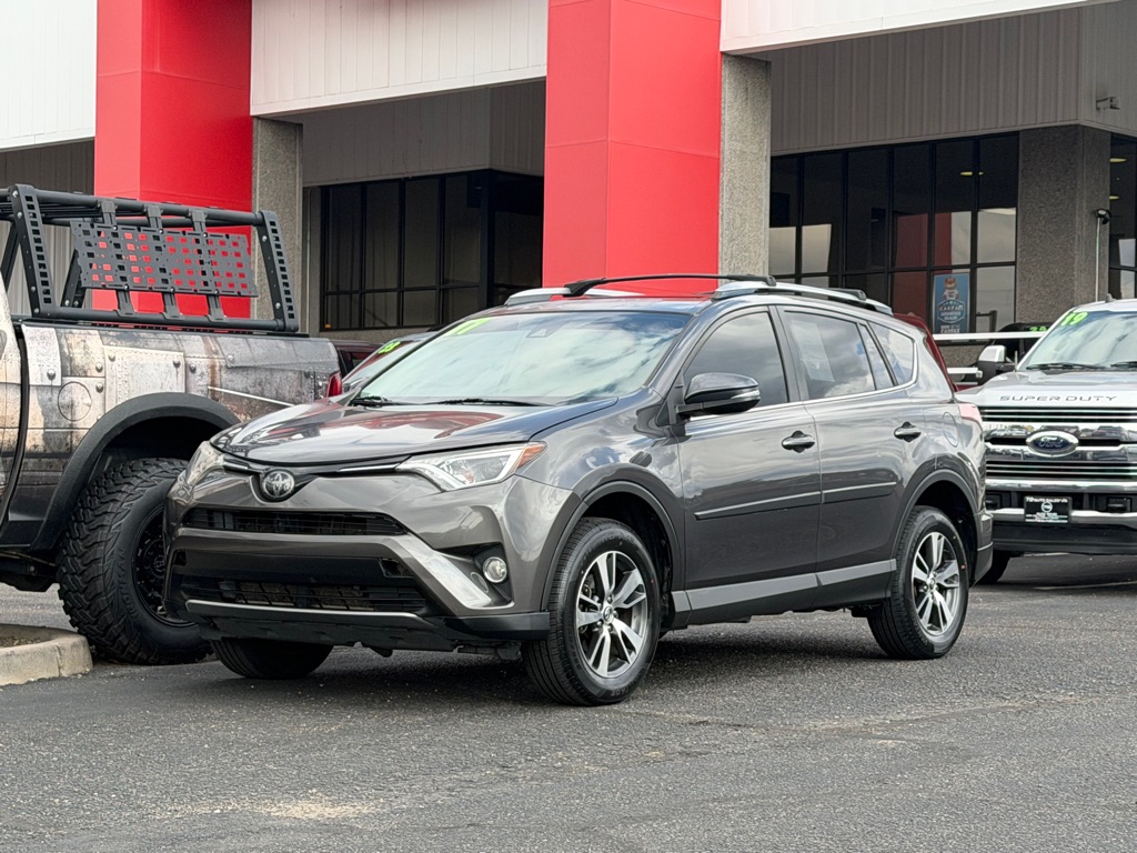 Photo 41 of this TOYOTA RAV4