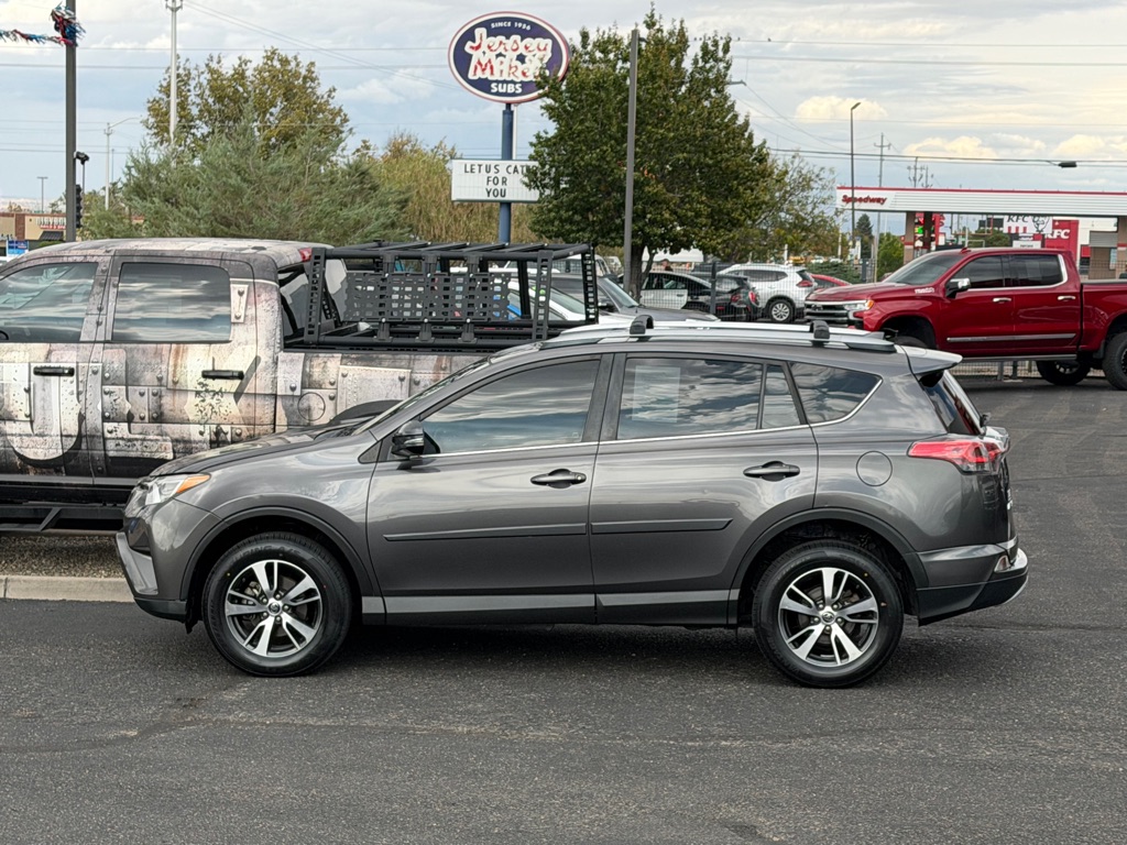Photo 3 of this TOYOTA RAV4